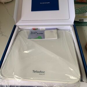 NWT Teladoc Smart Health White Scale